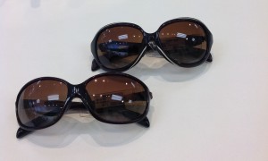 武蔵野市　オークリー