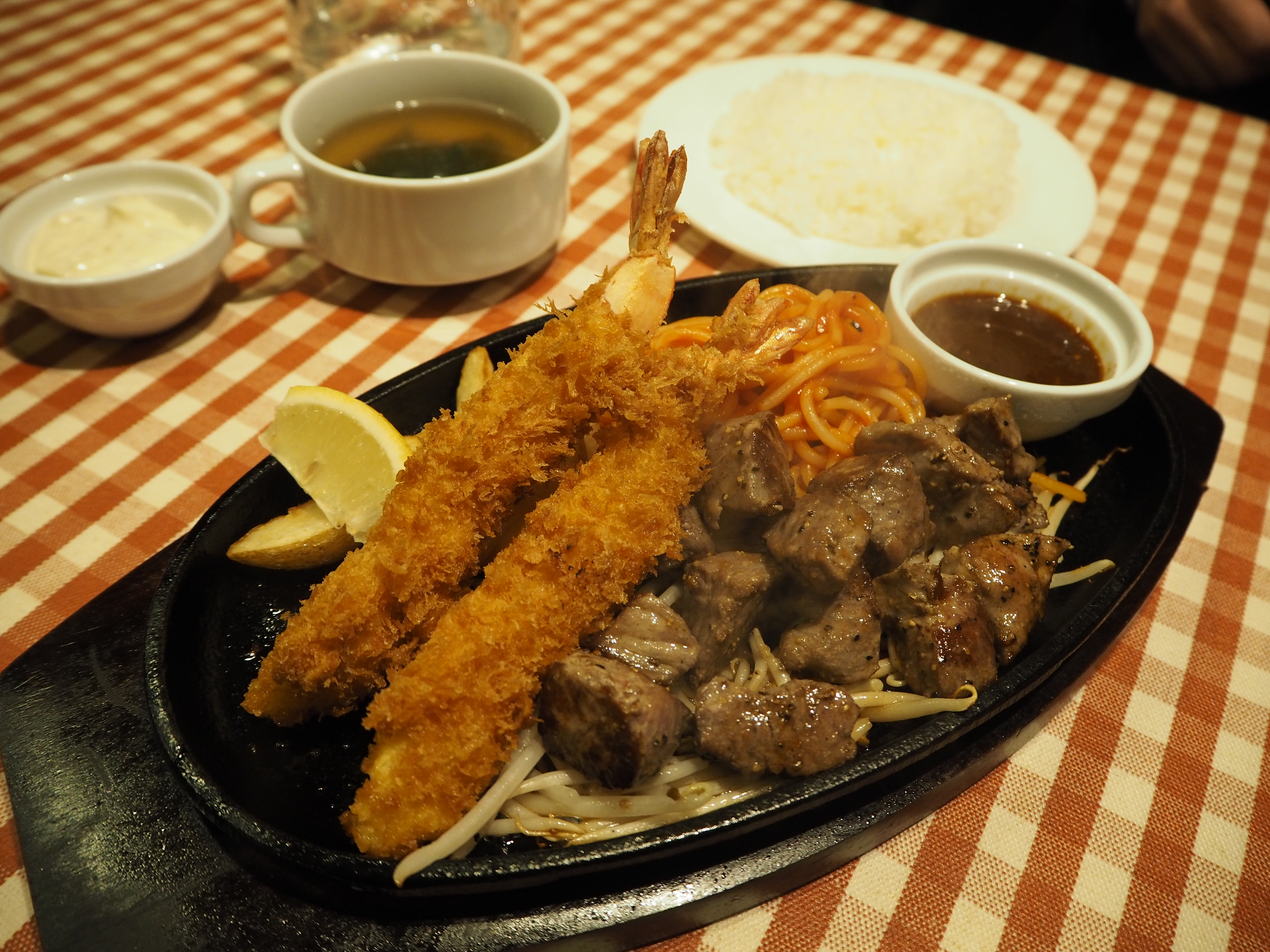 長野県松本市　洋食　どんぐり