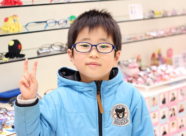 武蔵野市　メガネ　口コミ　評判　子供　小学生　中学生　ブルークロス　初めてのメガネ