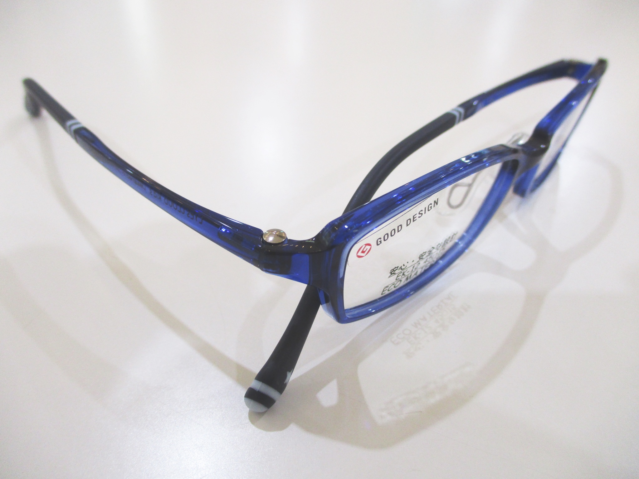 アイクラウドキッズ,子供用メガネ,EYEsCLOUDkid's,軽い,丈夫