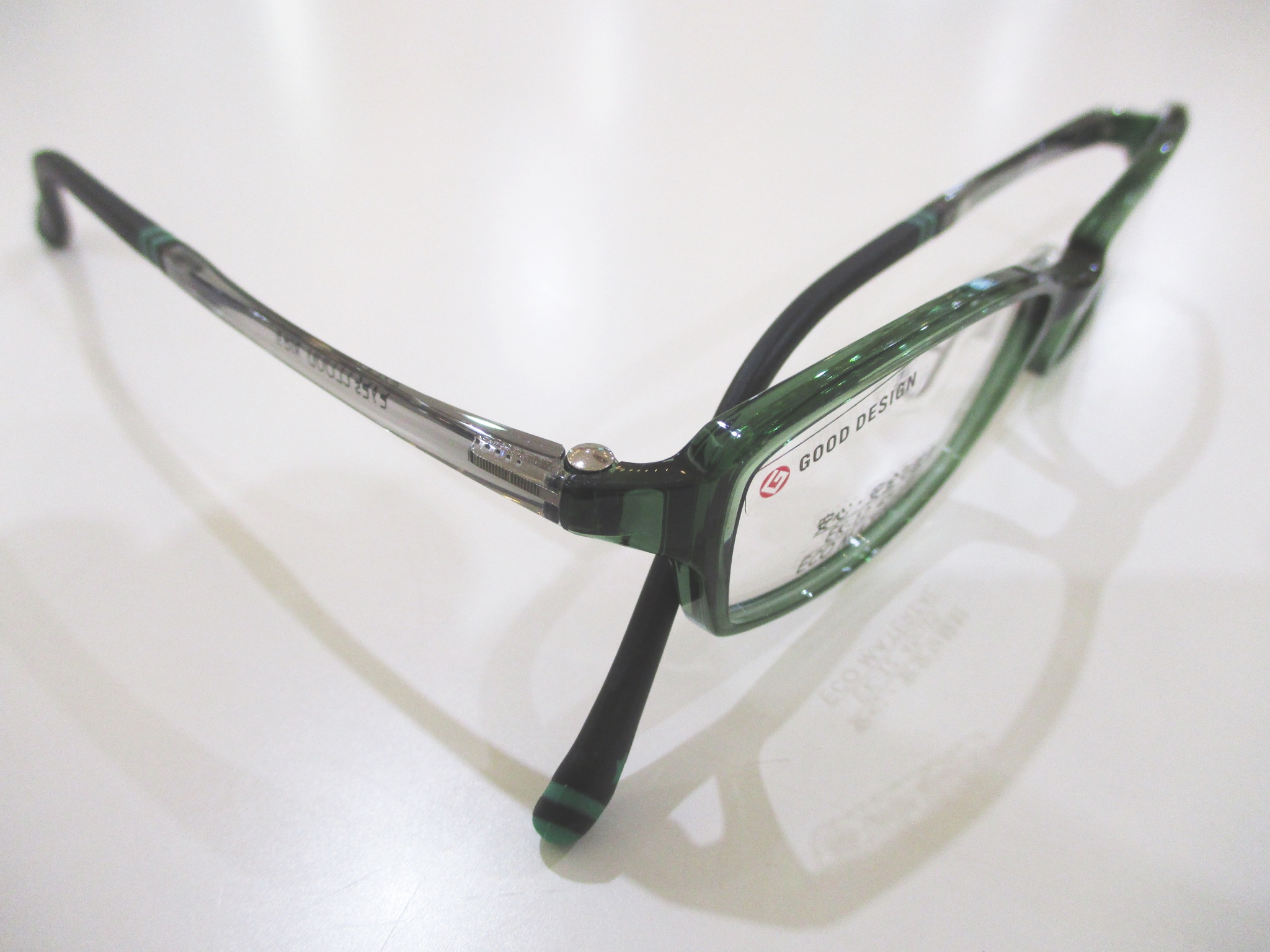 アイクラウドキッズ,子供用メガネ,EYEsCLOUDkid's,軽い,丈夫