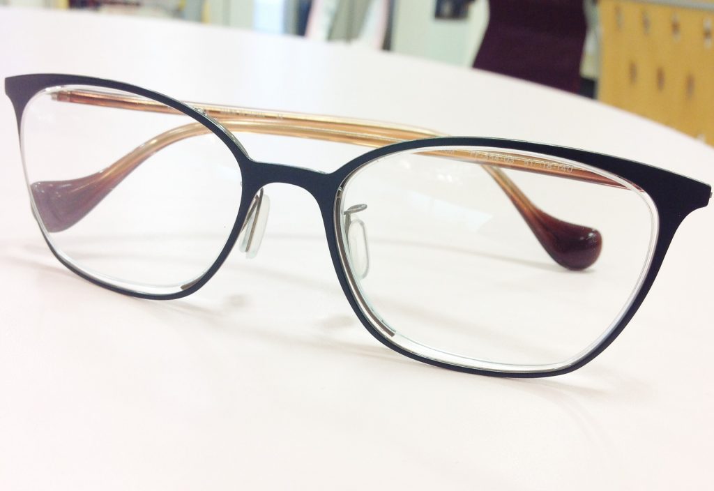 東京　都内　江戸川区　一之江　メガネ　国産　鯖江　おすすめ　メイドインジャパン　日本　フェイスフォント