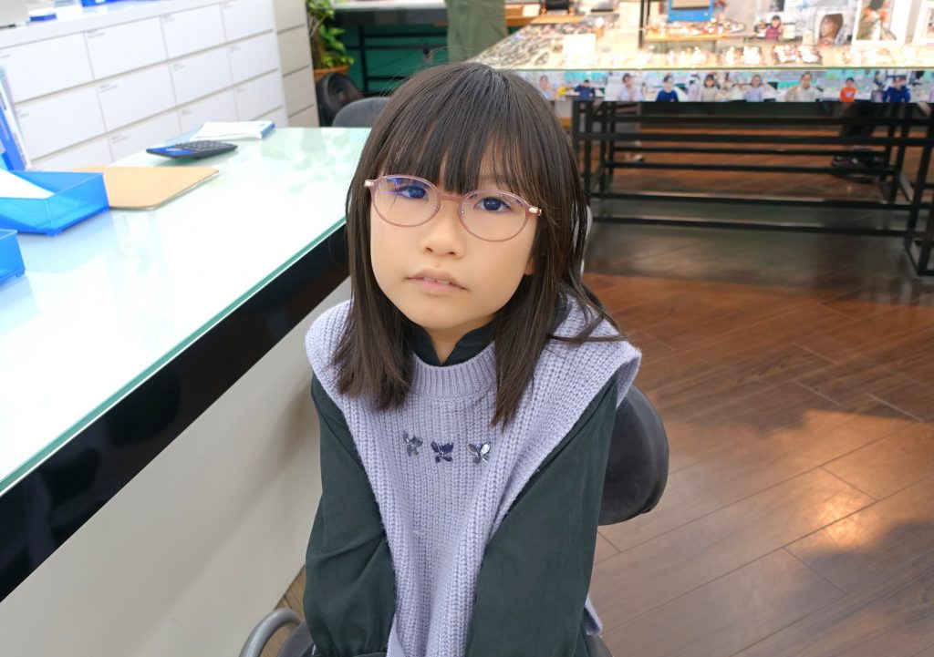 弱視治療用眼鏡,子供眼鏡,専門店,東京,都内,江戸川区,こどもの眼鏡屋フェイスオン瑞江店,アニエスｂ,アニエスｂアンファン,オシャレな眼鏡,可愛い眼鏡