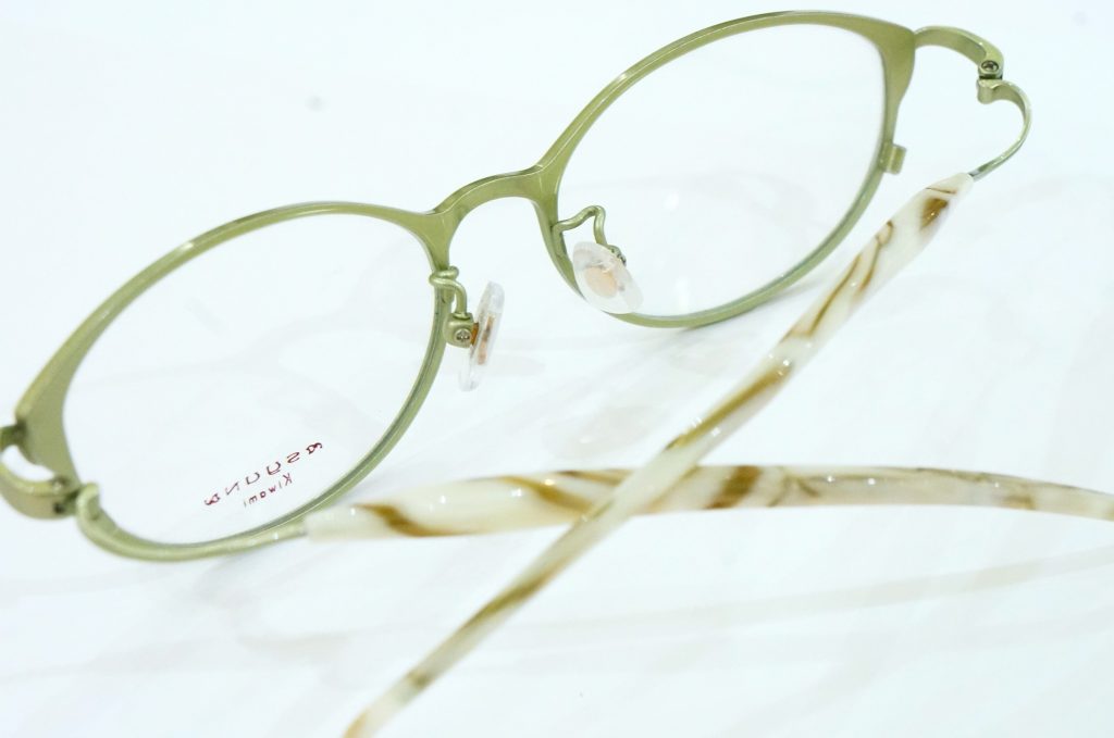 東京　メガネ　眼鏡　江戸川区　アイアンドアイ　船堀　ブルーグリーン