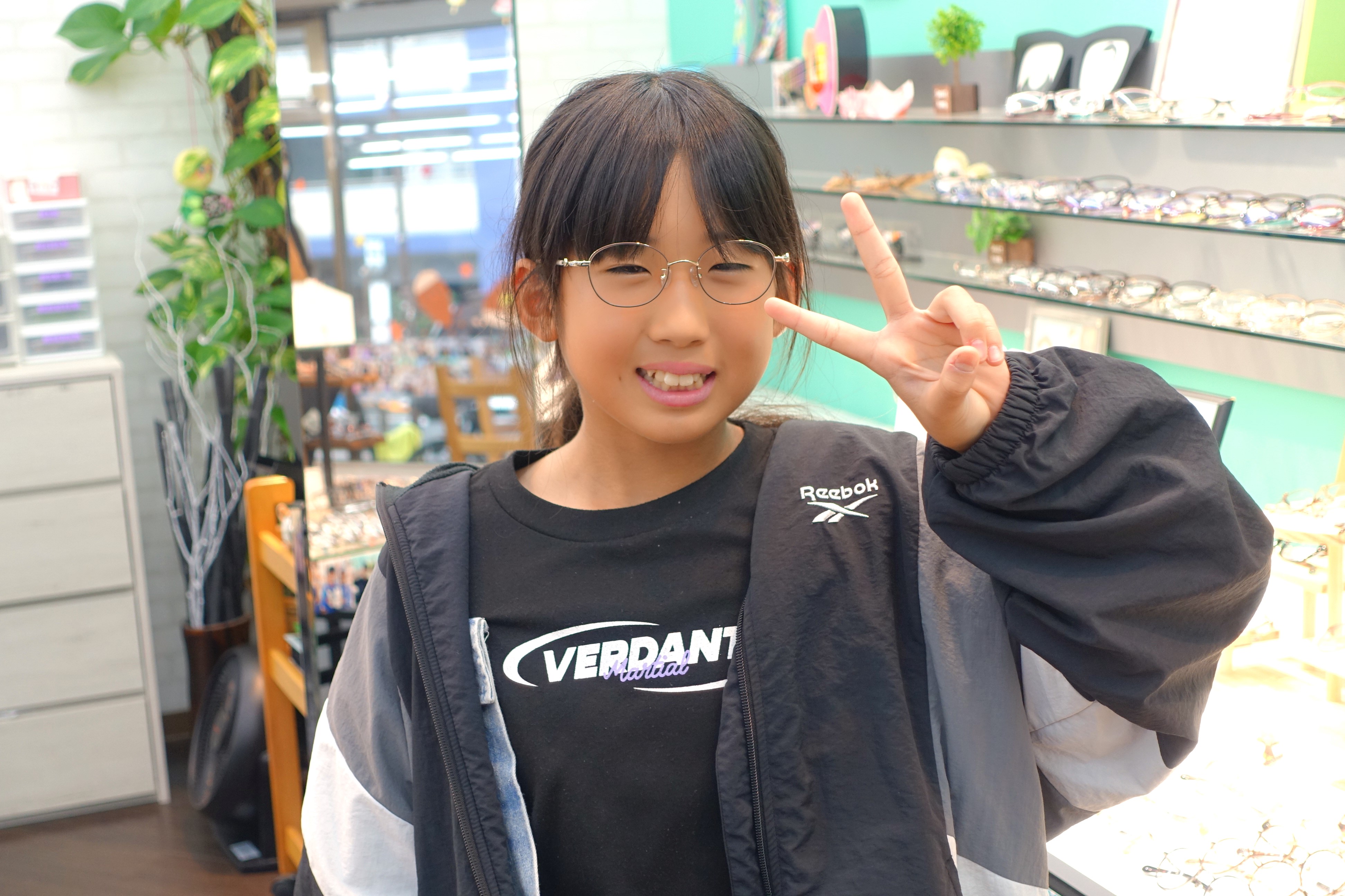 子供メガネ,子供眼鏡,専門店,東京,都内,江戸川区,こどもの眼鏡屋フェイスオン瑞江店,アニエスbアンファン,可愛い眼鏡,オシャレな眼鏡