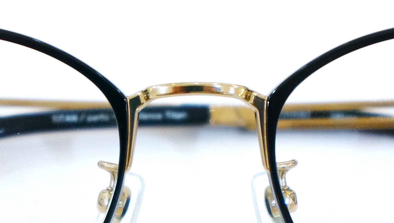 東京　メガネ　眼鏡　江戸川区　船堀　アイアンドアイ　ラインアート　シャルマン　軽い　柔らかい　疲れない　痛くない　鯖江　日本製