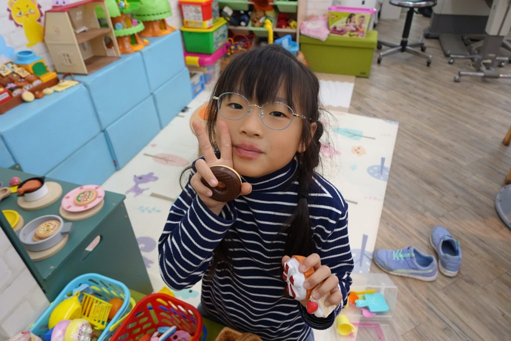 子供メガネ,子供眼鏡,専門店,東京,都内,江戸川区,こどもの眼鏡屋フェイスオン瑞江店,アニエスｂアンファン,可愛い眼鏡,オシャレな眼鏡