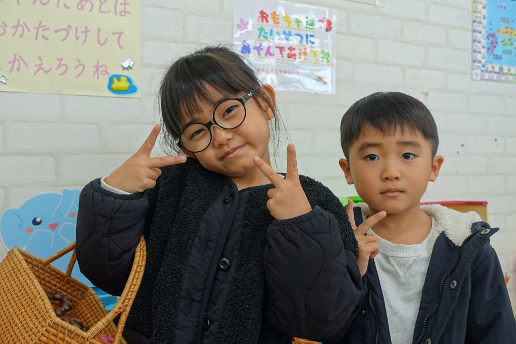 弱視治療用眼鏡,子供メガネ,子供眼鏡,専門店,東京,都内,江戸川区,こどもの眼鏡屋フェイスオン瑞江店,トマトグラッシーズ,軽くて丈夫な眼鏡,かけ心地の良い眼鏡,丈夫な眼鏡,丸眼鏡