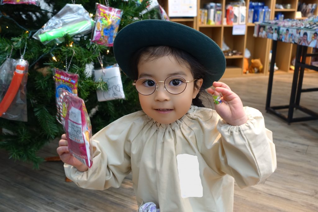 弱視治療用眼鏡,子供眼鏡,子供メガネ,専門店,東京,都内,江戸川区,こどもの眼鏡屋フェイスオン瑞江店,J.kids,Jキッズ,オシャレで丈夫な眼鏡,金属で丈夫な眼鏡,オシャレな眼鏡