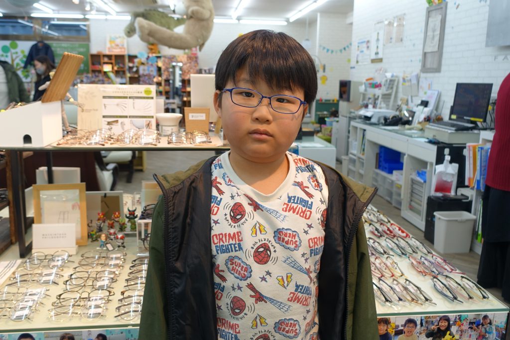 子供メガネ,子供眼鏡,専門店,東京,都内,江戸川区,こどもの眼鏡屋フェイスオン瑞江店,コンバース,かっこいい眼鏡
