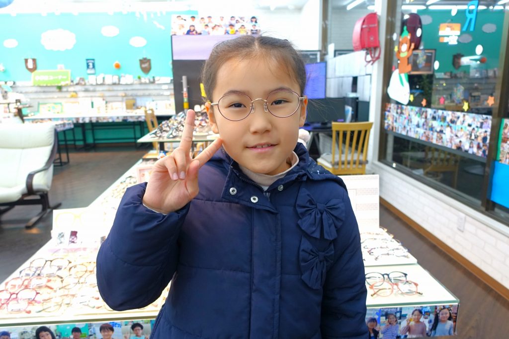 子供眼鏡,子供メガネ,専門店,東京,都内,江戸川区,こどもの眼鏡屋フェイスオン瑞江店,reiz,オシャレな眼鏡,丈夫な眼鏡,オシャレで丈夫な眼鏡