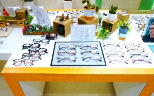 東京　メガネ　眼鏡　江戸川区　船堀　アイアンドアイ　ヴィヴィアンウエストウッド　ヴィヴィアン　サングラス　ハイブランド