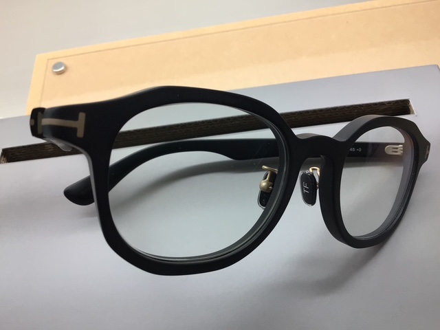 トムフォード　メンズフレーム