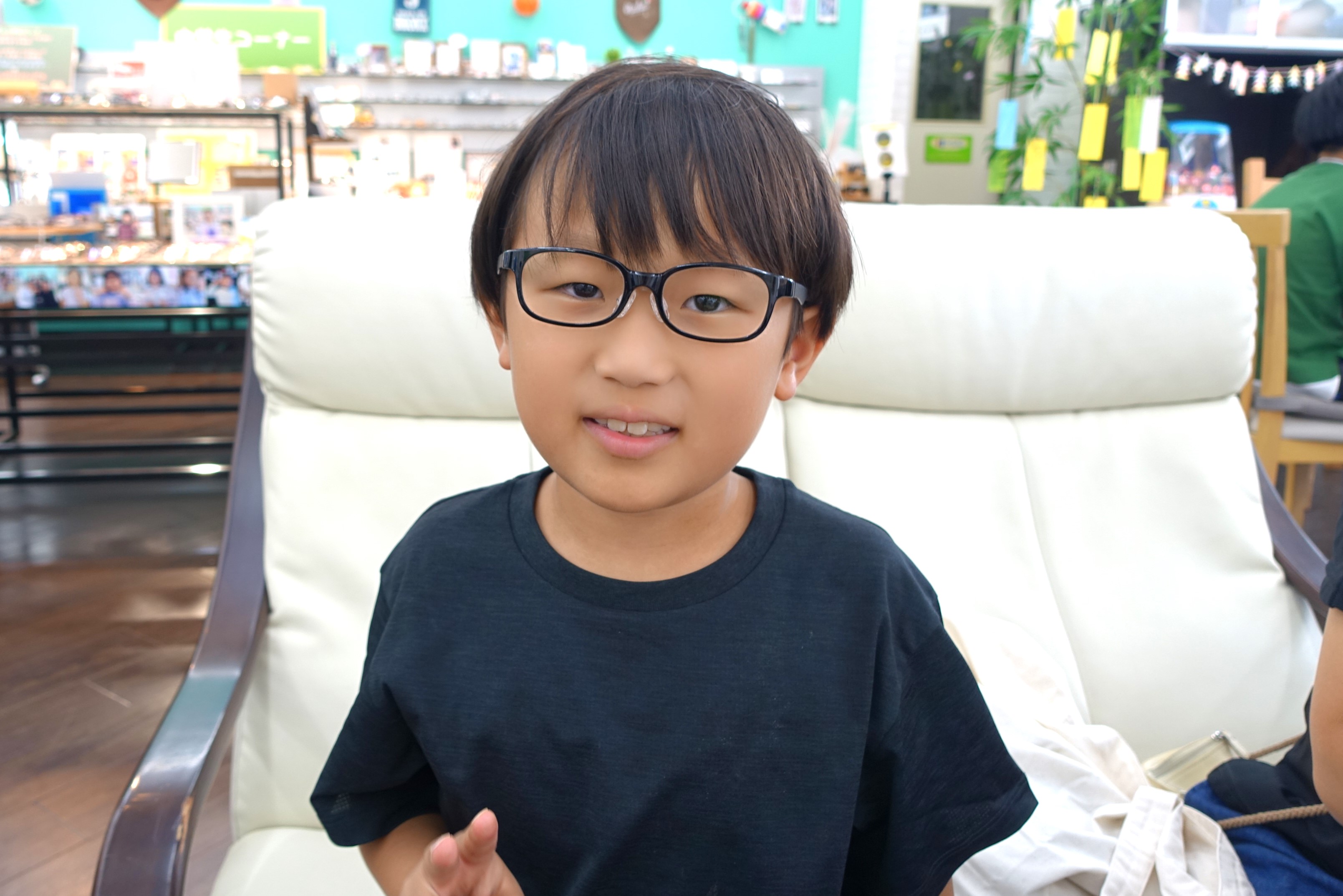 子供メガネ やっぱり定番の黒はかっこいい！トマトグラッシーズ👓✨