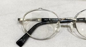 ニューヨーカー,チタン,江戸川区,メガネ,船堀,国産,跳ね上げ,老眼