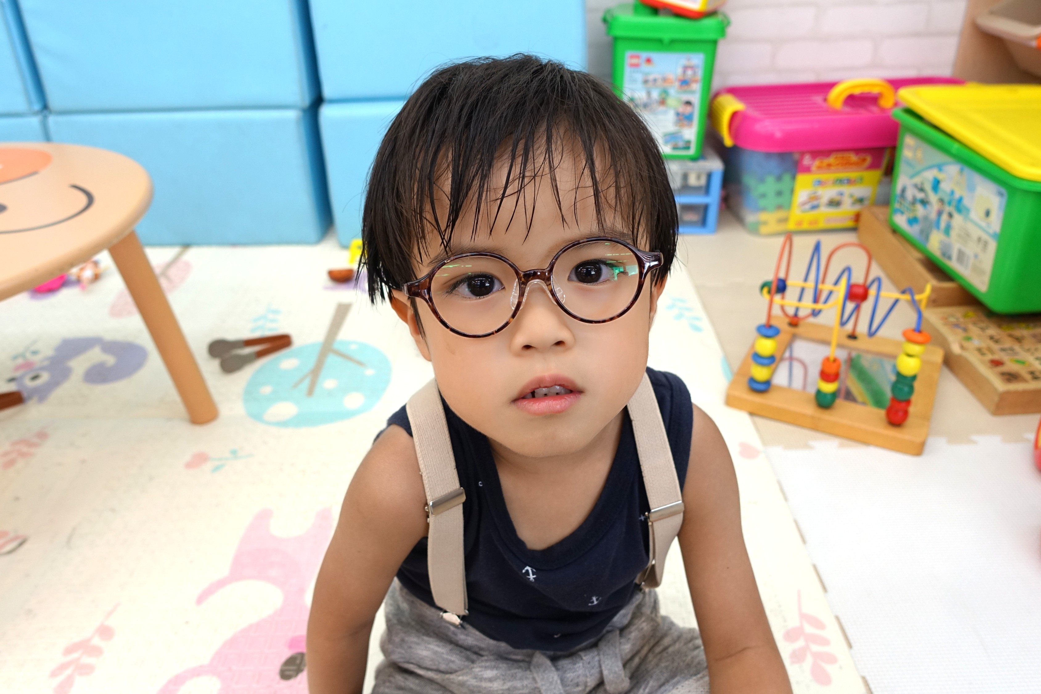 弱視治療用眼鏡,子供眼鏡,子供メガネ,専門店,眼鏡屋,眼鏡店,東京,都内,江戸川区,瑞江,こどもの眼鏡屋フェイスオン瑞江店,グラシックジュニア,,やわらかくて丈夫な眼鏡,かけ心地のいい眼鏡,丈夫な眼鏡,壊れにくい眼鏡