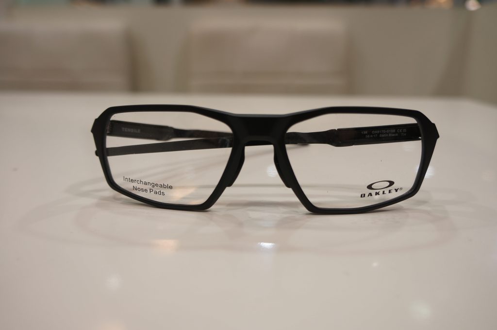 東京都,江戸川区,船堀,メガネ,アイアンドアイ,OAKLEY,オークリー,OX8170