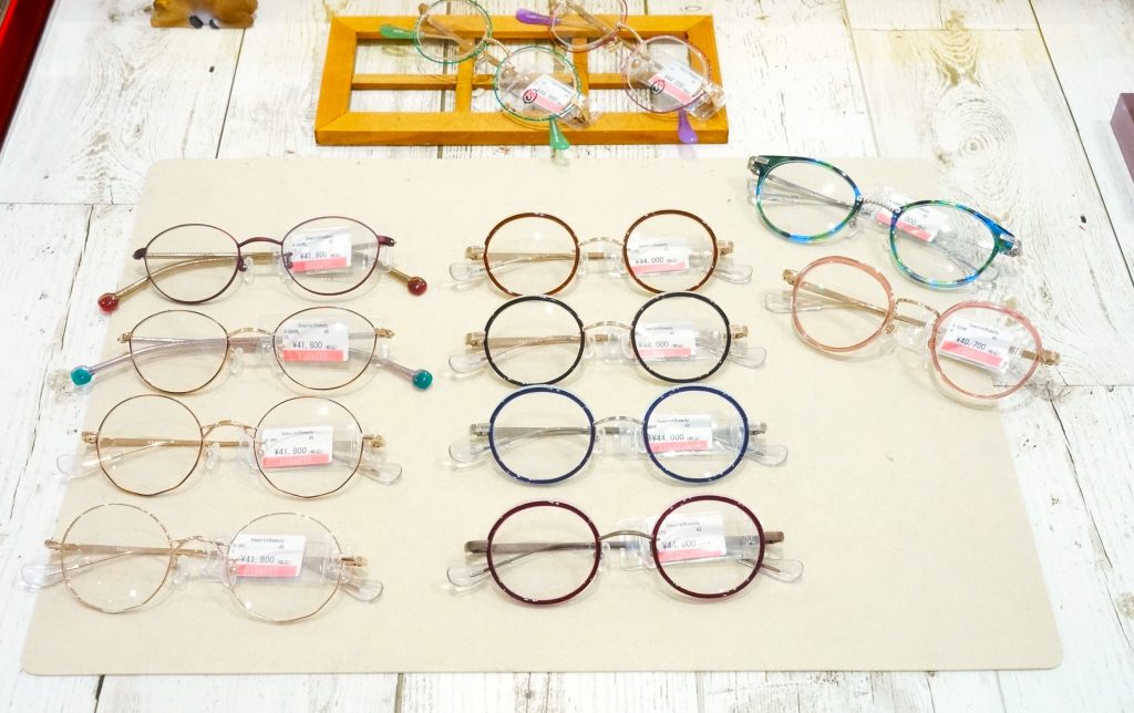 東京　メガネ　眼鏡　アイアンドアイ　船堀　江戸川区　シークレットレメディ