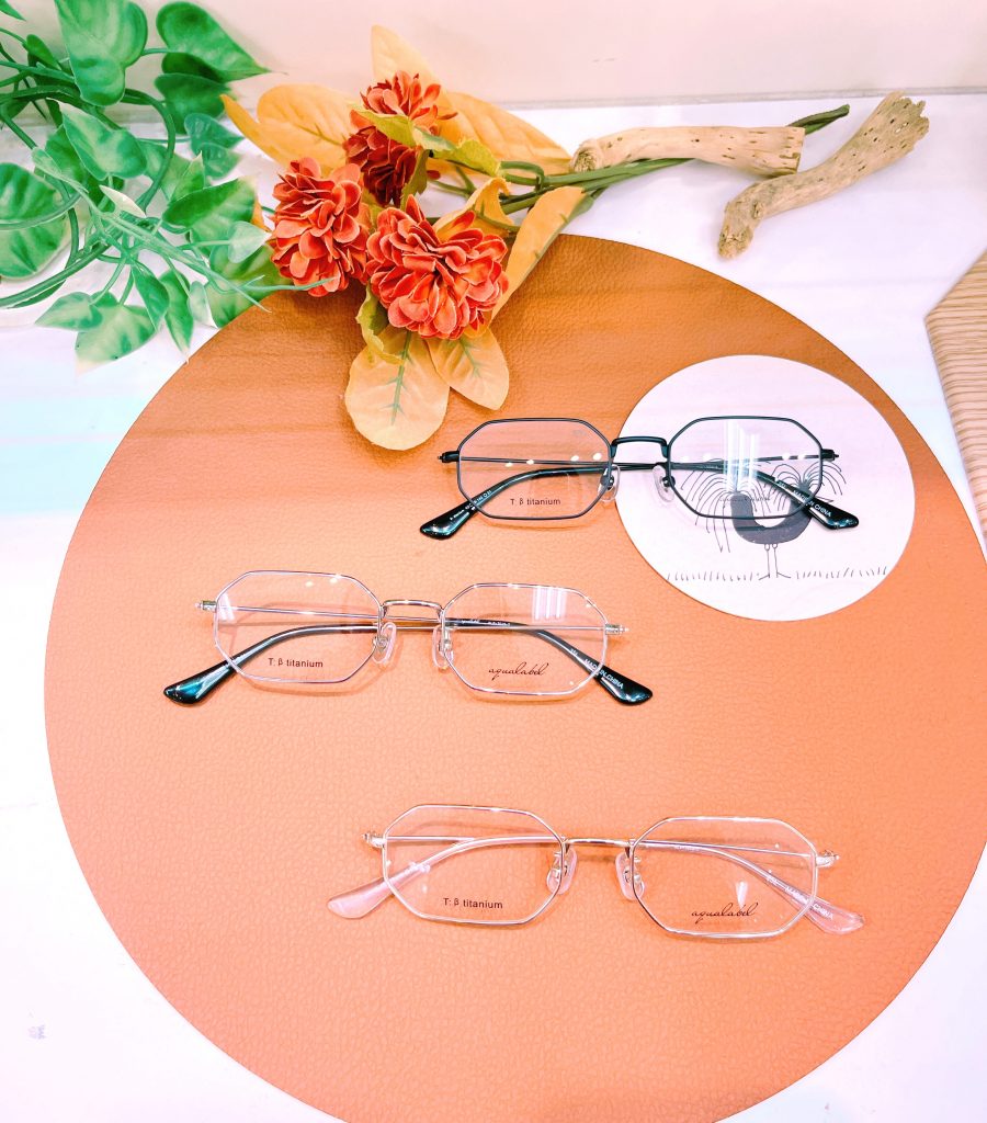 オクタゴン,アクアレーベル