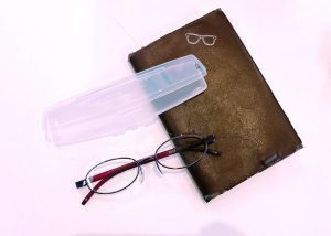 ライブラリーコンパクト,老眼鏡