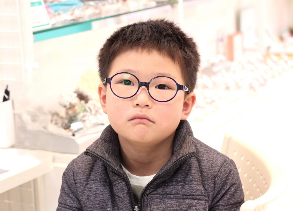 トマトグラッシーズ,治療用眼鏡