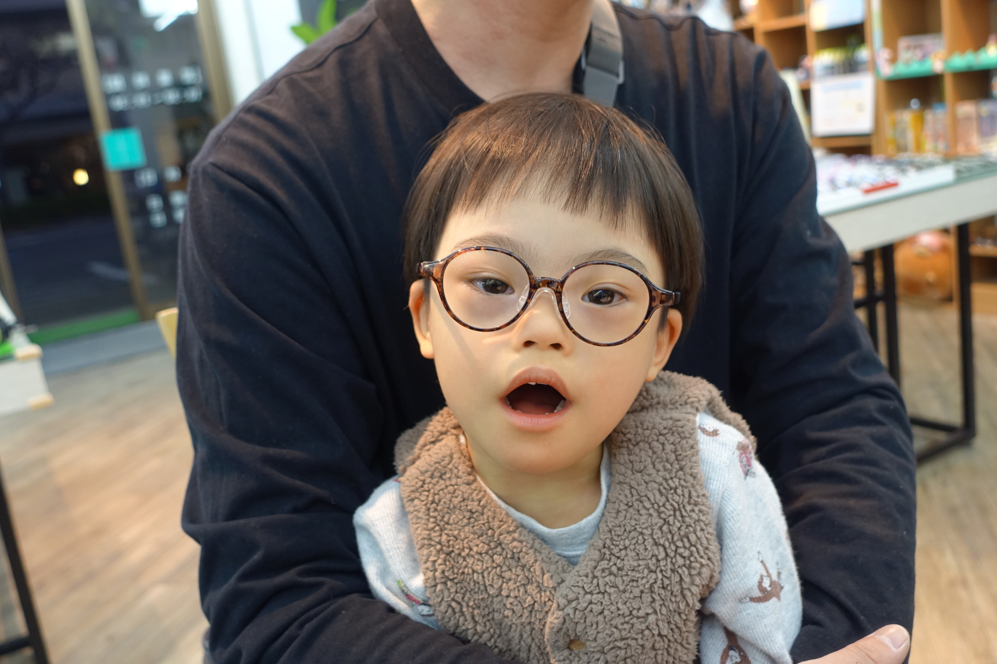 弱視治療用眼鏡,子供眼鏡,子供メガネ,専門店,東京,都内,江戸川区,瑞江,こどもの眼鏡屋フェイスオン瑞江店,グラシックジュニア,やわらかくて丈夫な眼鏡,かけ心地のいい眼鏡,丈夫な眼鏡