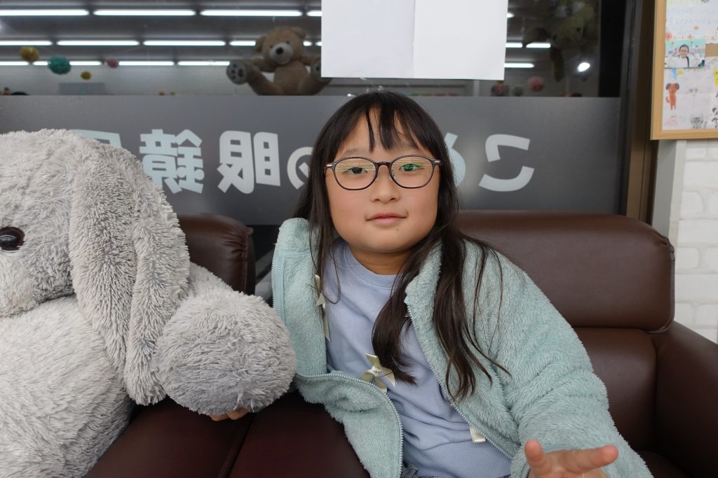 子供眼鏡,子供メガネ,専門店,東京,都内,江戸川区,こどもの眼鏡屋フェイスオン瑞江店,ボンボニエール,丈夫な眼鏡,おしゃれな眼鏡,可愛い眼鏡