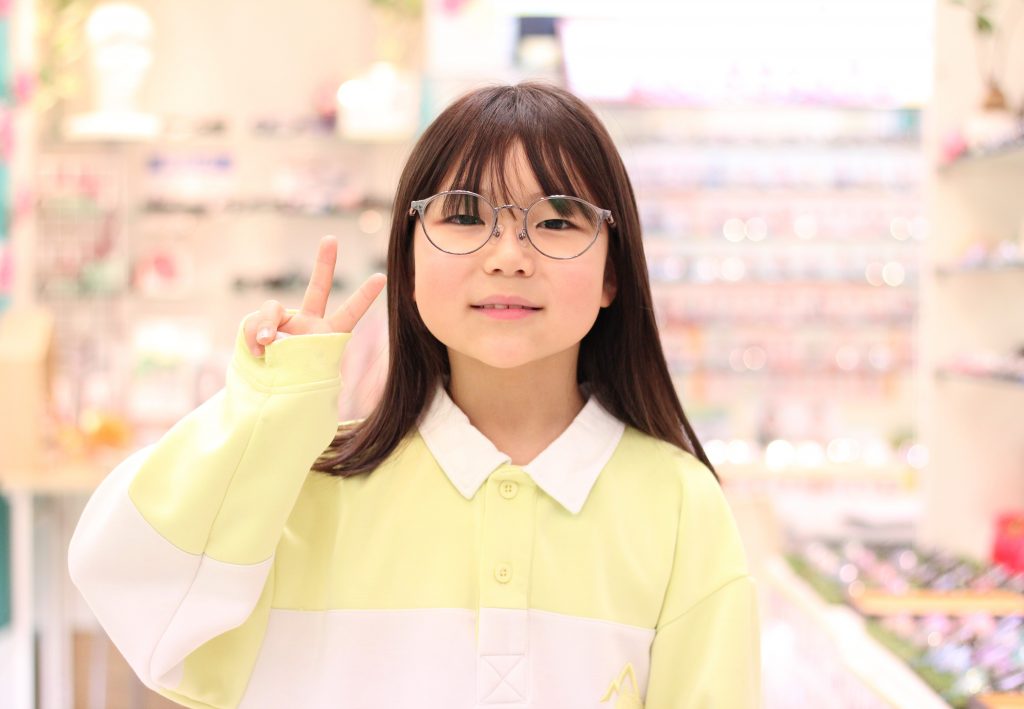 ラブトキシック,治療用眼鏡