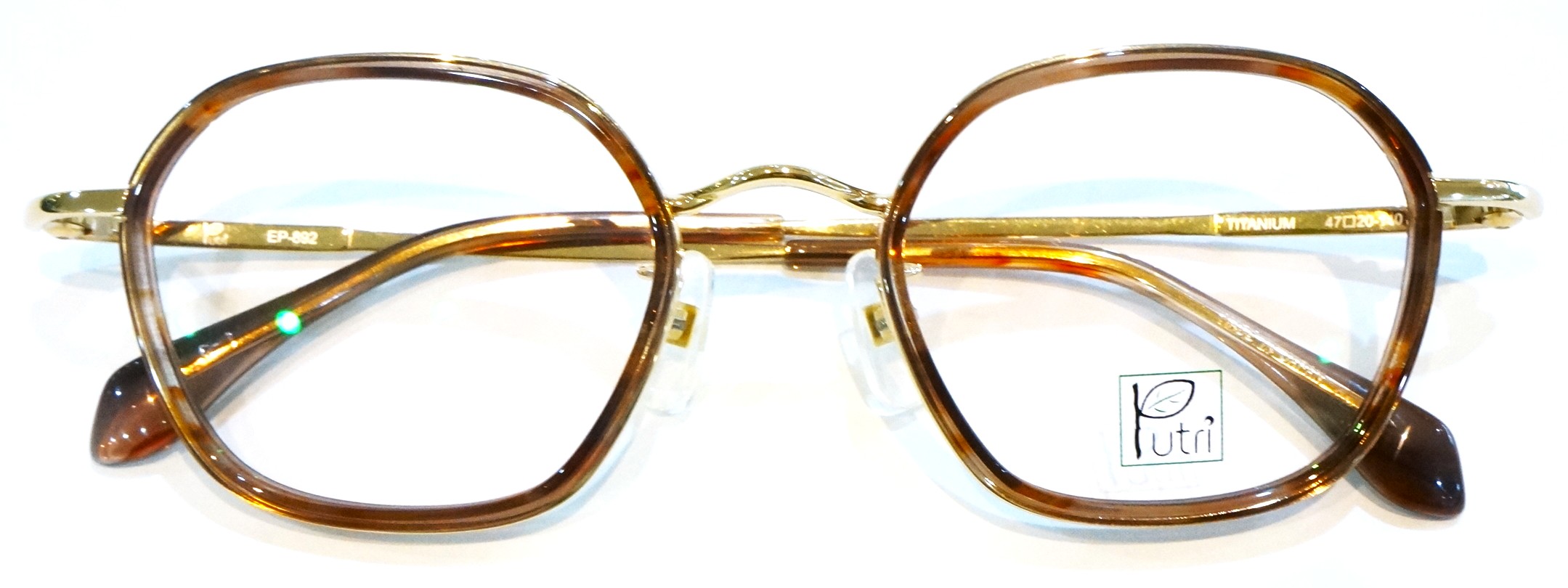 東京　眼鏡　メガネ　アイアンドアイ　船堀　プトゥリ