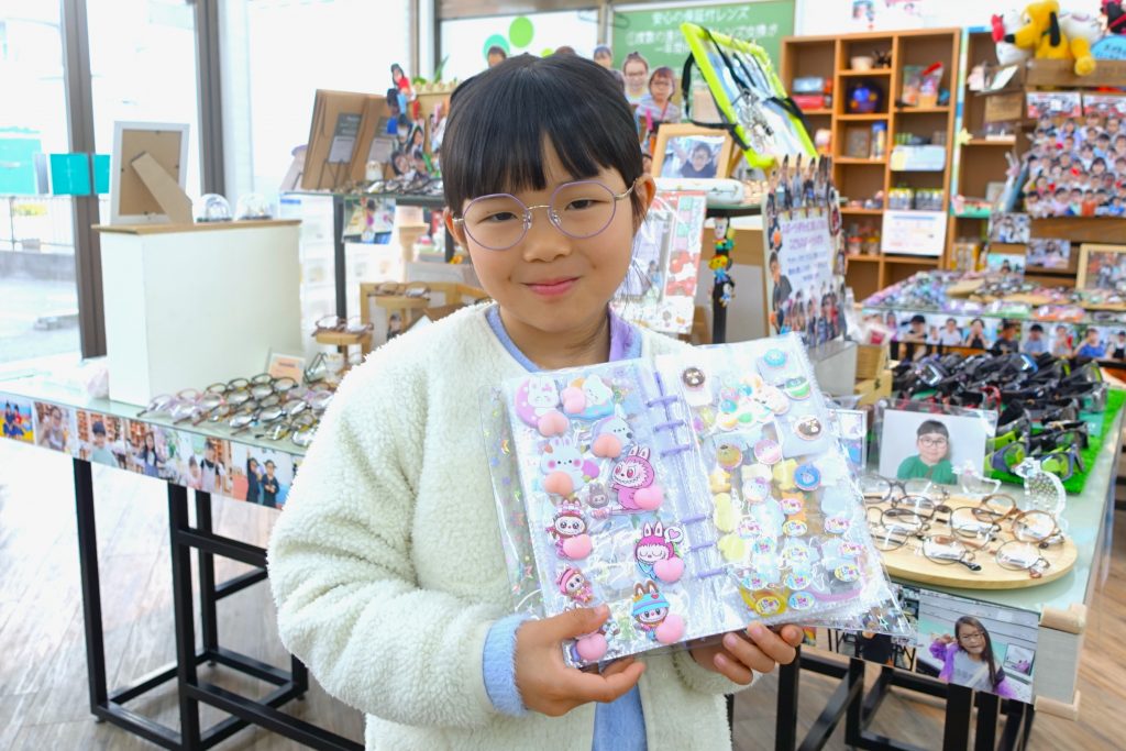 弱視治療用眼鏡,子供眼鏡,子供メガネ,専門店,東京,都内,江戸川区,瑞江,こどもの眼鏡屋フェイスオン瑞江店,Jキッズ,J.kids,おしゃれで丈夫な眼鏡,国産メガネ,金属で丈夫な眼鏡