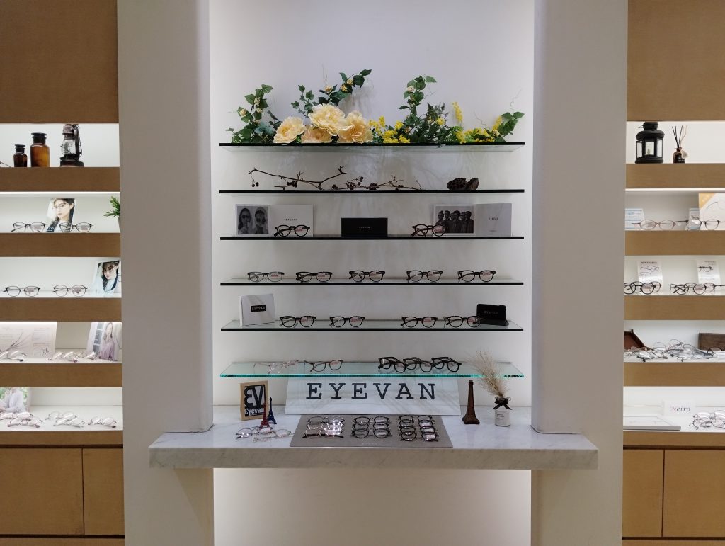 東京都,都内,江戸川区,メガネ専門店,EYEVAN,本店EYEVANｺｰﾅｰ