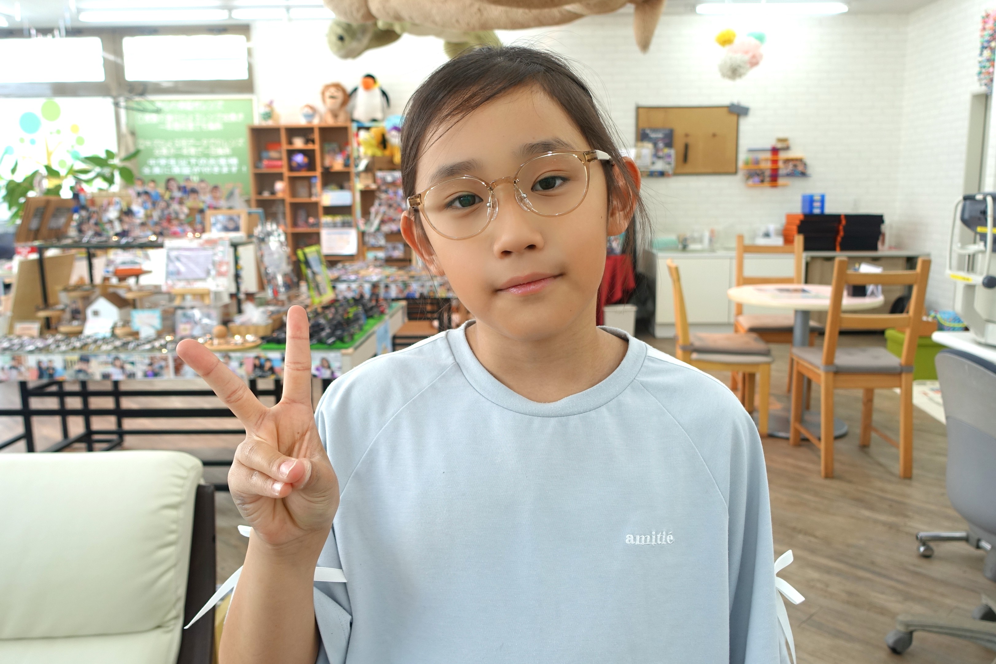 子供メガネ,子供眼鏡,専門店,東京,都内,江戸川区,瑞江,こどもの眼鏡屋フェイスオン瑞江店,アーバントレイル,アーバントレイルスクール,丈夫な眼鏡,かけ心地がいい眼鏡,壊れにくい眼鏡