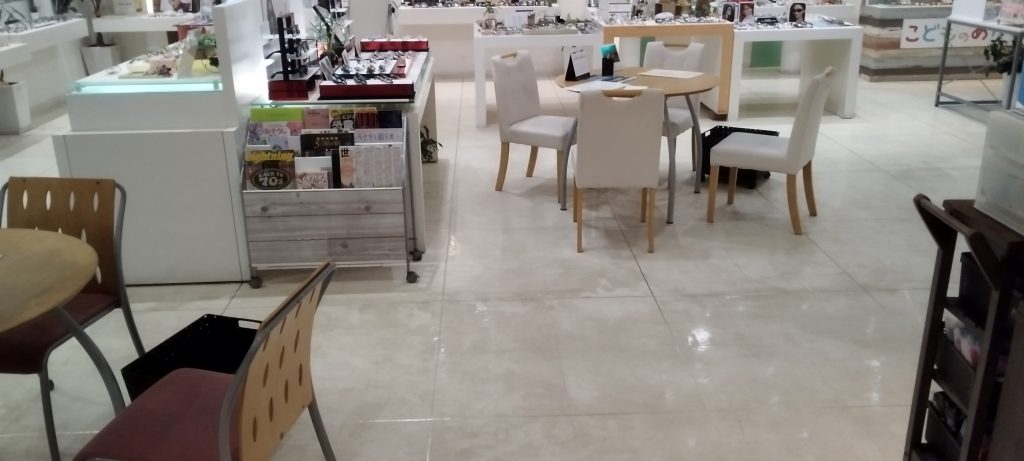東京都,江戸川区,船堀,メガネ,アイアンドアイ,サングラス,偏光レンズ,調光レンズ